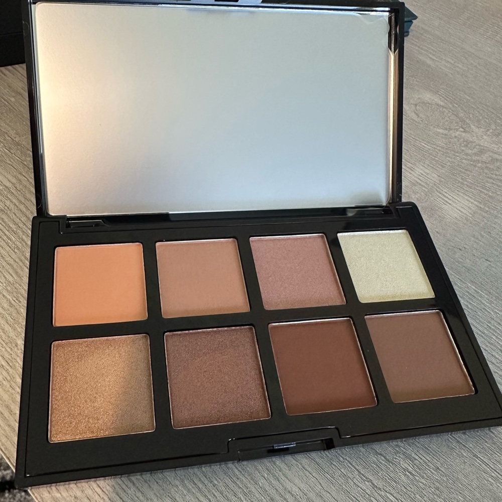 Phase Zero “The Necessities” Eyeshadow palette